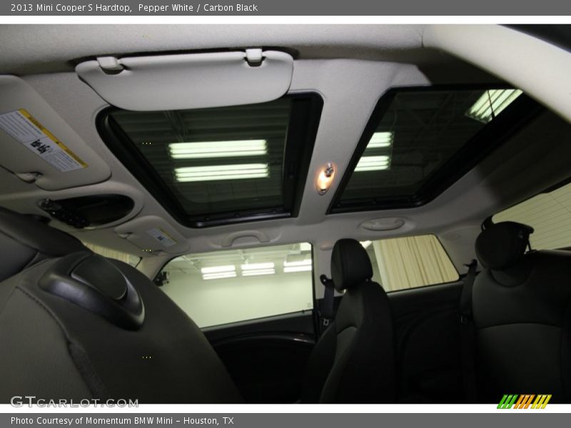 Pepper White / Carbon Black 2013 Mini Cooper S Hardtop