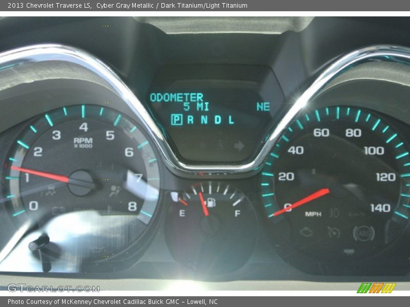 Cyber Gray Metallic / Dark Titanium/Light Titanium 2013 Chevrolet Traverse LS