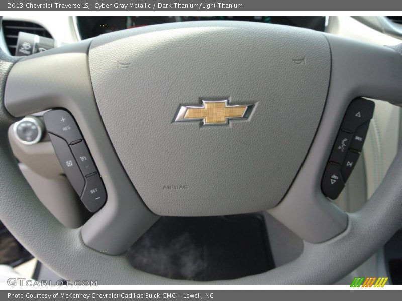 Cyber Gray Metallic / Dark Titanium/Light Titanium 2013 Chevrolet Traverse LS