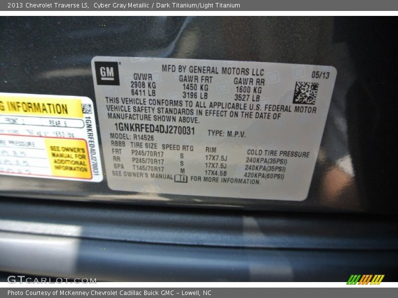 Cyber Gray Metallic / Dark Titanium/Light Titanium 2013 Chevrolet Traverse LS