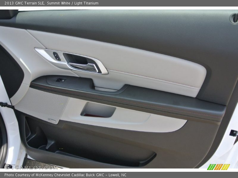 Summit White / Light Titanium 2013 GMC Terrain SLE