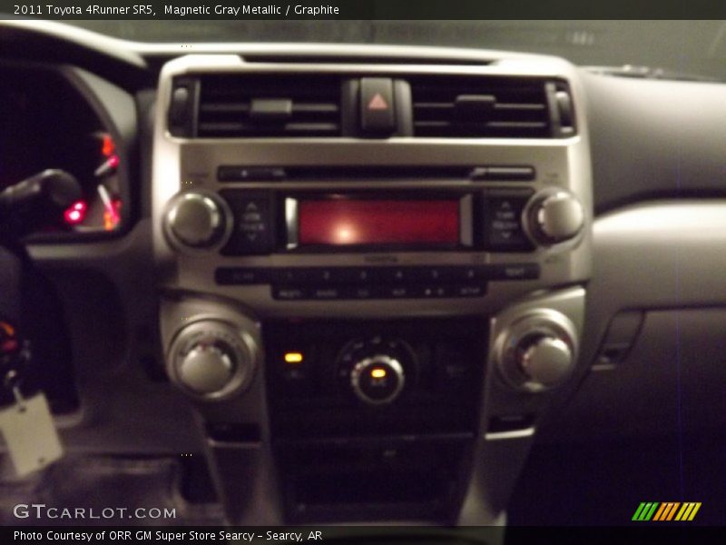 Magnetic Gray Metallic / Graphite 2011 Toyota 4Runner SR5