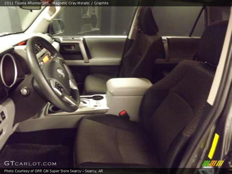 Magnetic Gray Metallic / Graphite 2011 Toyota 4Runner SR5