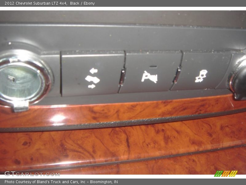 Black / Ebony 2012 Chevrolet Suburban LTZ 4x4