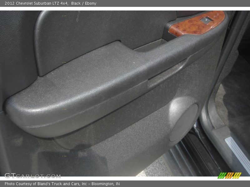 Black / Ebony 2012 Chevrolet Suburban LTZ 4x4
