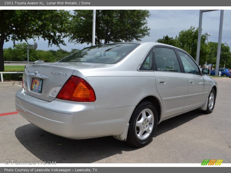 Lunar Mist Metallic / Stone 2001 Toyota Avalon XL