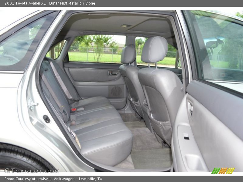 Lunar Mist Metallic / Stone 2001 Toyota Avalon XL