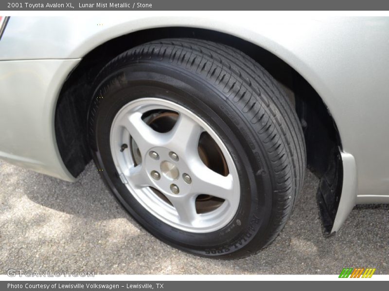 Lunar Mist Metallic / Stone 2001 Toyota Avalon XL