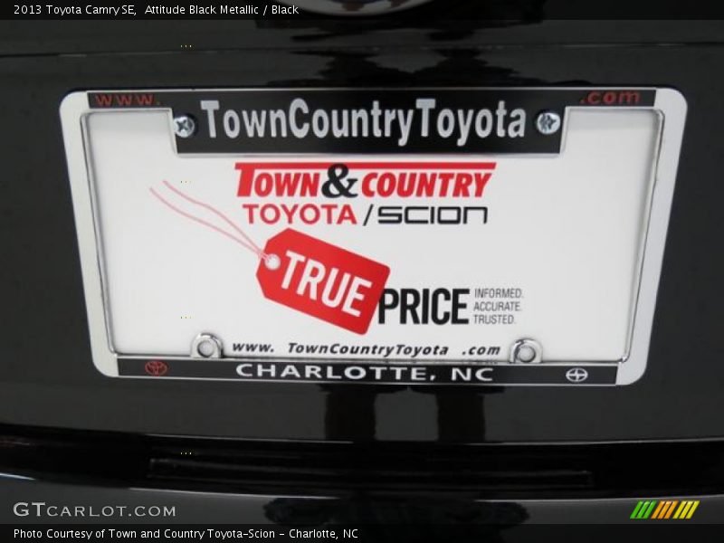 Attitude Black Metallic / Black 2013 Toyota Camry SE