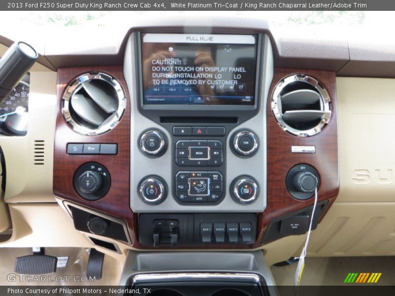 White Platinum Tri-Coat / King Ranch Chaparral Leather/Adobe Trim 2013 Ford F250 Super Duty King Ranch Crew Cab 4x4