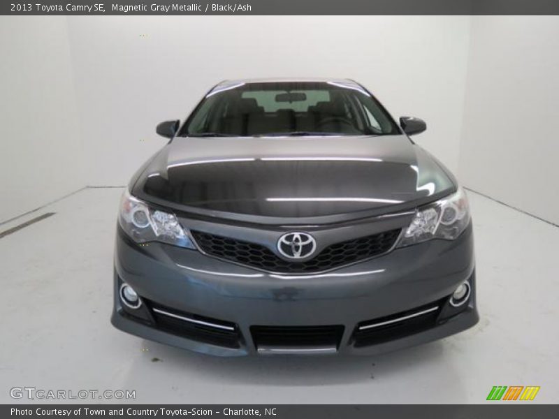 Magnetic Gray Metallic / Black/Ash 2013 Toyota Camry SE