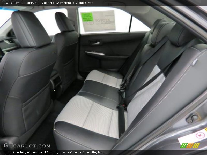 Magnetic Gray Metallic / Black/Ash 2013 Toyota Camry SE