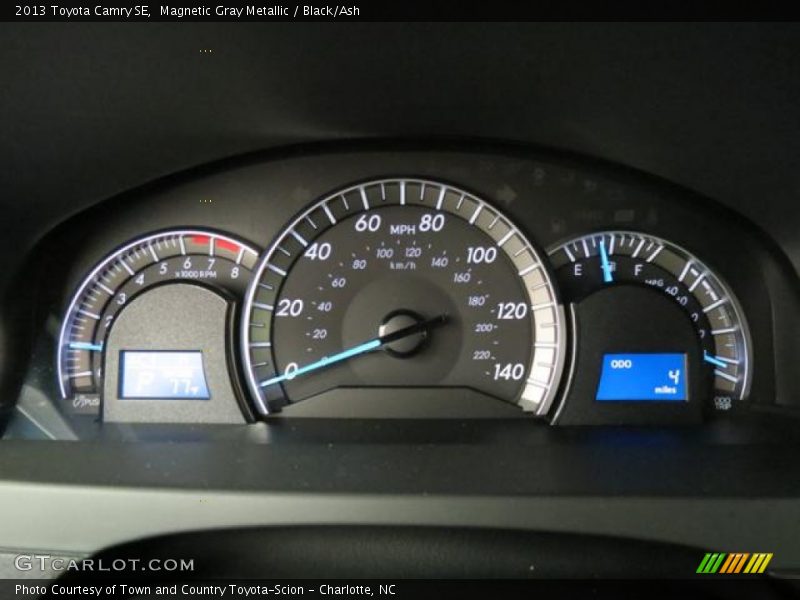 Magnetic Gray Metallic / Black/Ash 2013 Toyota Camry SE
