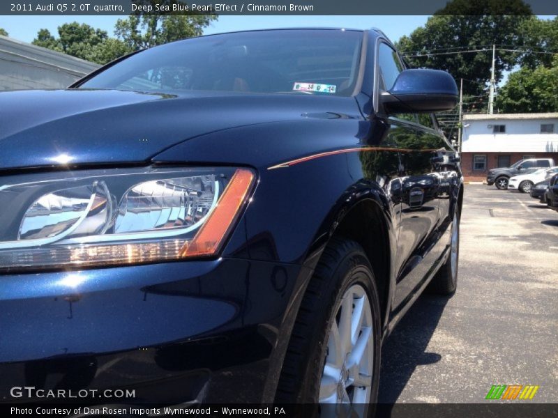 Deep Sea Blue Pearl Effect / Cinnamon Brown 2011 Audi Q5 2.0T quattro