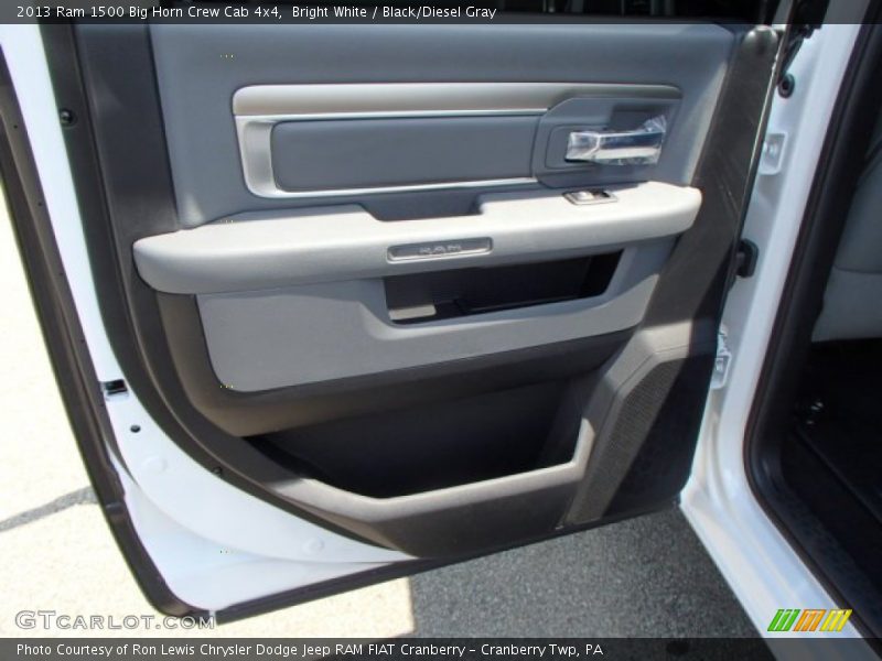 Bright White / Black/Diesel Gray 2013 Ram 1500 Big Horn Crew Cab 4x4