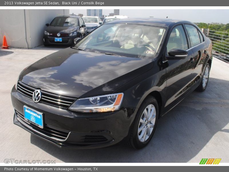 Black Uni / Cornsilk Beige 2013 Volkswagen Jetta SE Sedan