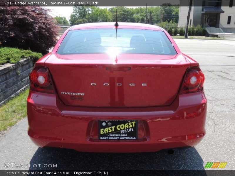 Redline 2-Coat Pearl / Black 2013 Dodge Avenger SE