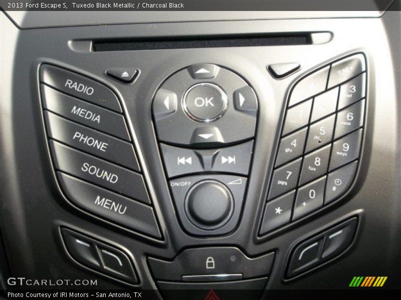 Tuxedo Black Metallic / Charcoal Black 2013 Ford Escape S