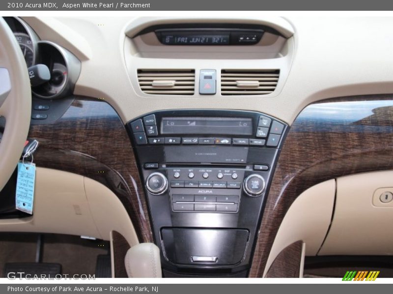 Aspen White Pearl / Parchment 2010 Acura MDX