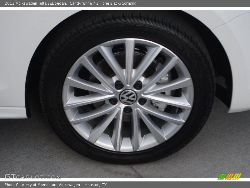 Candy White / 2 Tone Black/Cornsilk 2013 Volkswagen Jetta SEL Sedan