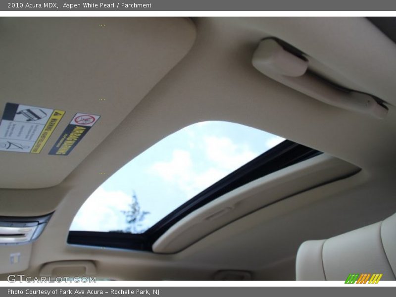 Aspen White Pearl / Parchment 2010 Acura MDX