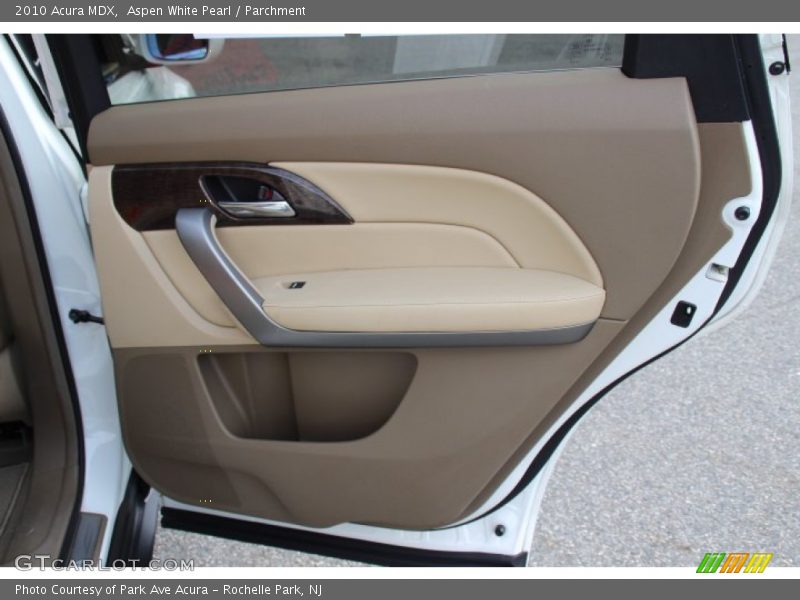 Aspen White Pearl / Parchment 2010 Acura MDX