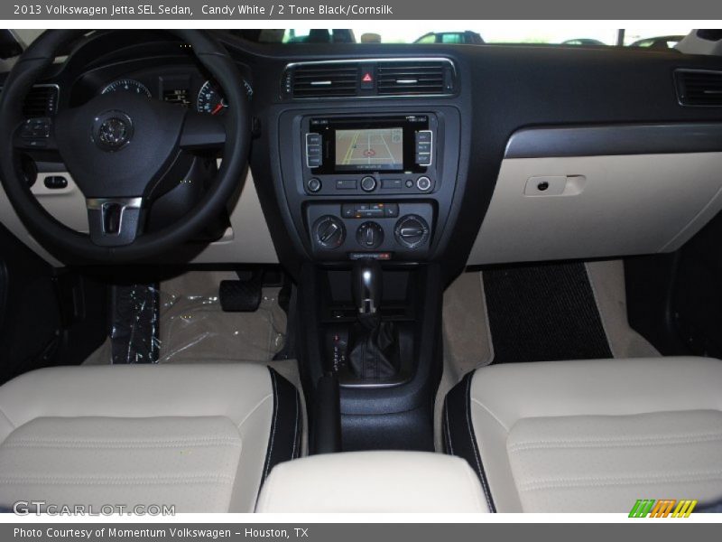Candy White / 2 Tone Black/Cornsilk 2013 Volkswagen Jetta SEL Sedan