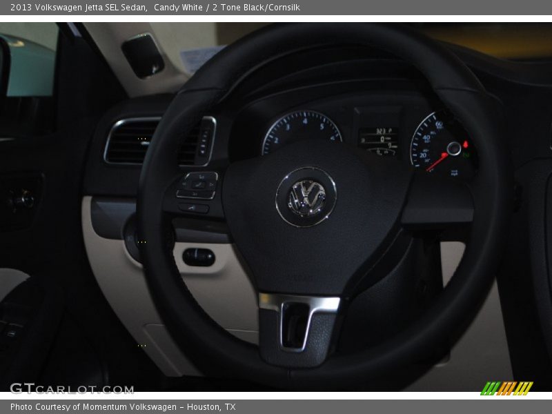 Candy White / 2 Tone Black/Cornsilk 2013 Volkswagen Jetta SEL Sedan