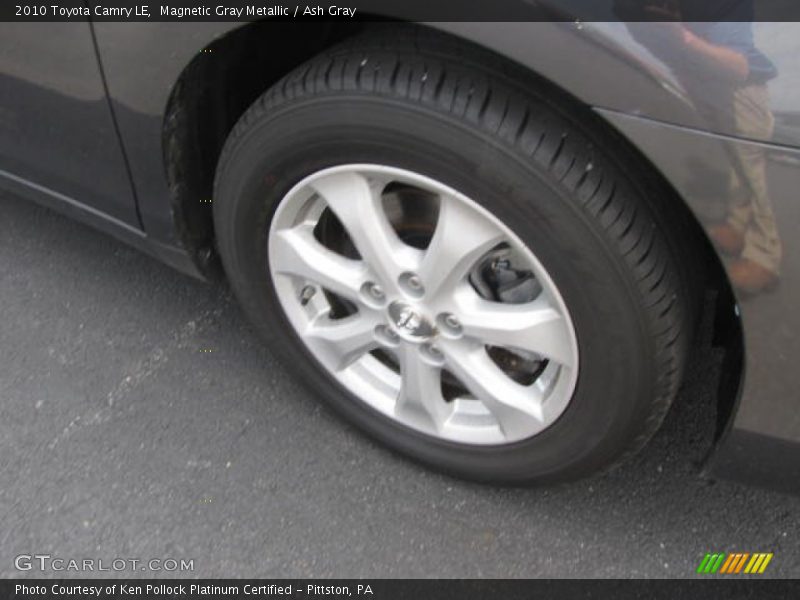 Magnetic Gray Metallic / Ash Gray 2010 Toyota Camry LE