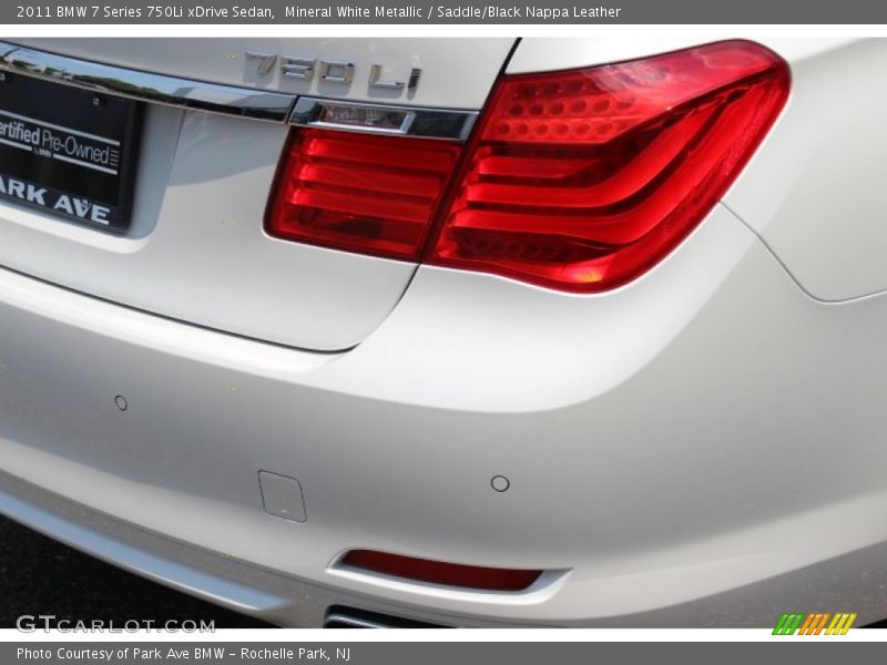 Mineral White Metallic / Saddle/Black Nappa Leather 2011 BMW 7 Series 750Li xDrive Sedan