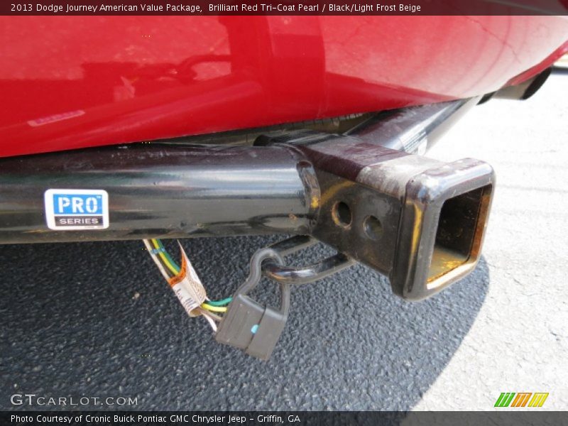 Brilliant Red Tri-Coat Pearl / Black/Light Frost Beige 2013 Dodge Journey American Value Package