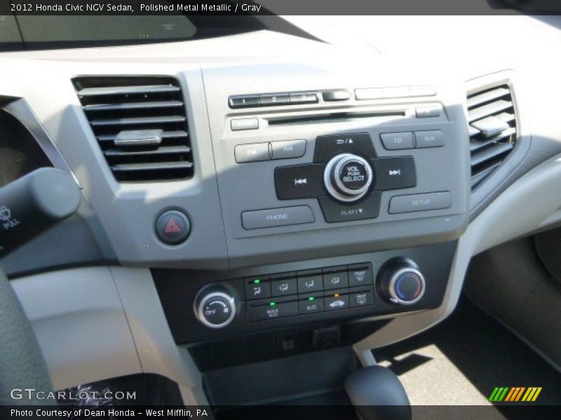 Controls of 2012 Civic NGV Sedan