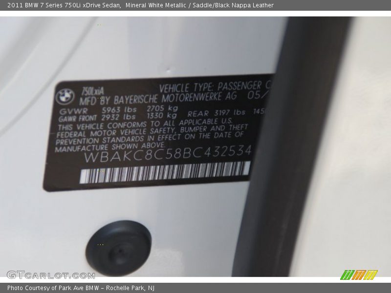 Mineral White Metallic / Saddle/Black Nappa Leather 2011 BMW 7 Series 750Li xDrive Sedan