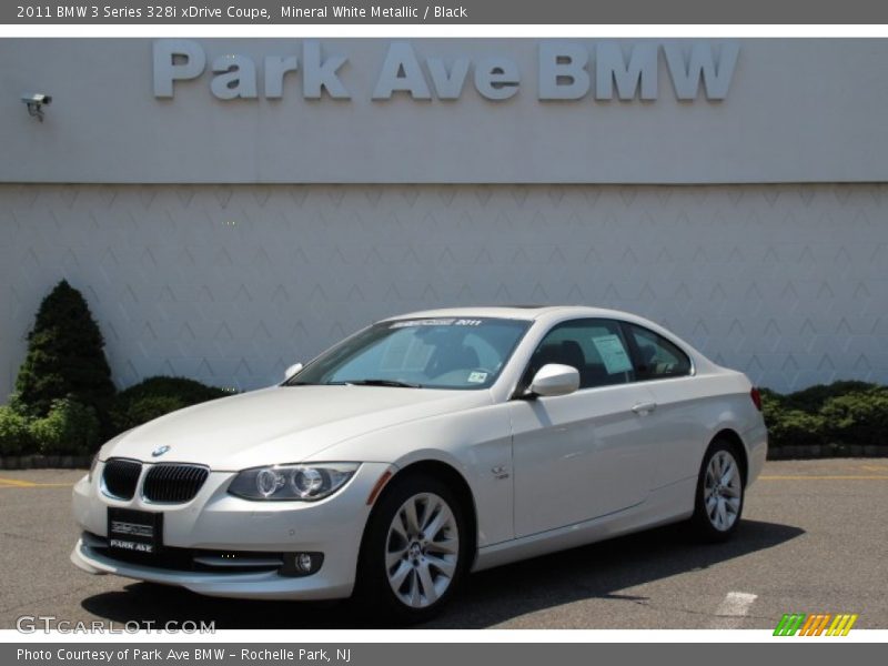 Mineral White Metallic / Black 2011 BMW 3 Series 328i xDrive Coupe