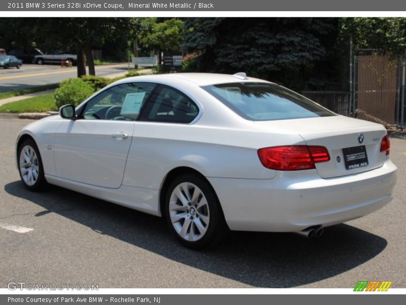 Mineral White Metallic / Black 2011 BMW 3 Series 328i xDrive Coupe