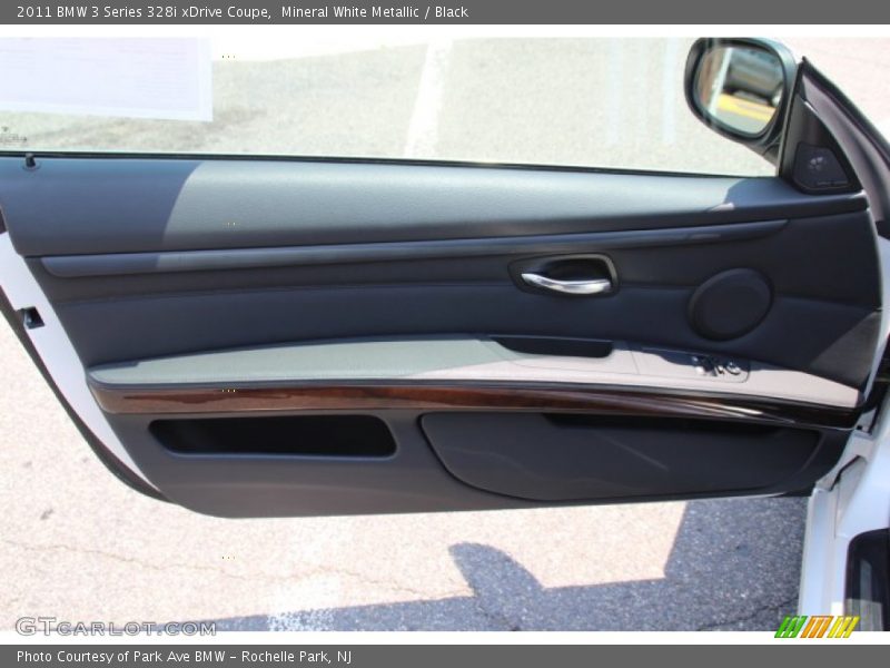 Mineral White Metallic / Black 2011 BMW 3 Series 328i xDrive Coupe