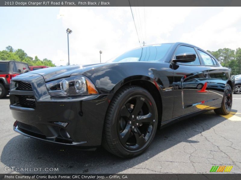 Pitch Black / Black 2013 Dodge Charger R/T Road & Track
