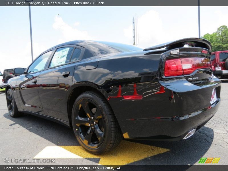 Pitch Black / Black 2013 Dodge Charger R/T Road & Track