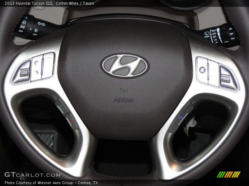 Cotton White / Taupe 2013 Hyundai Tucson GLS