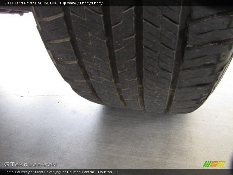 Fuji White / Ebony/Ebony 2011 Land Rover LR4 HSE LUX