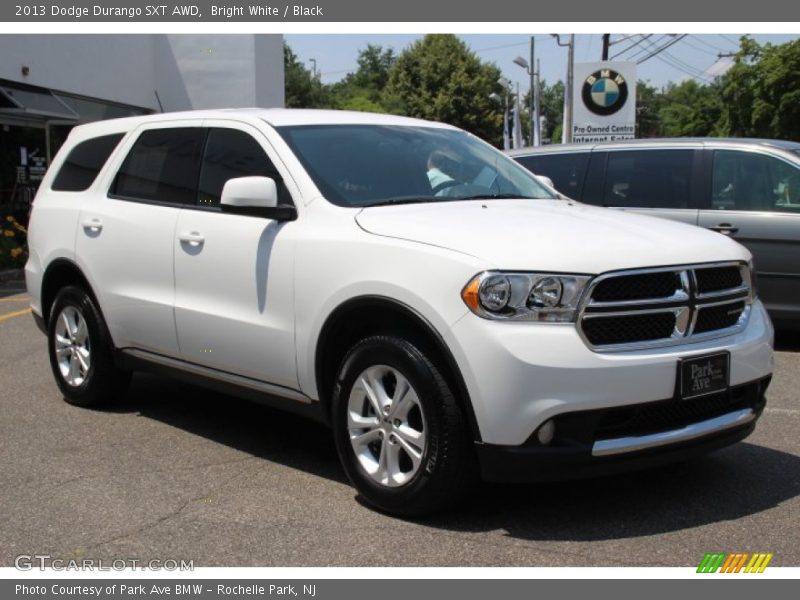 Bright White / Black 2013 Dodge Durango SXT AWD