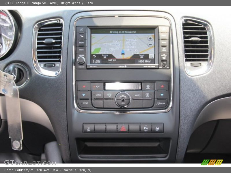 Bright White / Black 2013 Dodge Durango SXT AWD