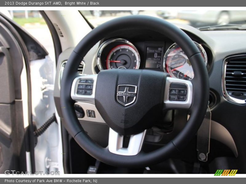 Bright White / Black 2013 Dodge Durango SXT AWD
