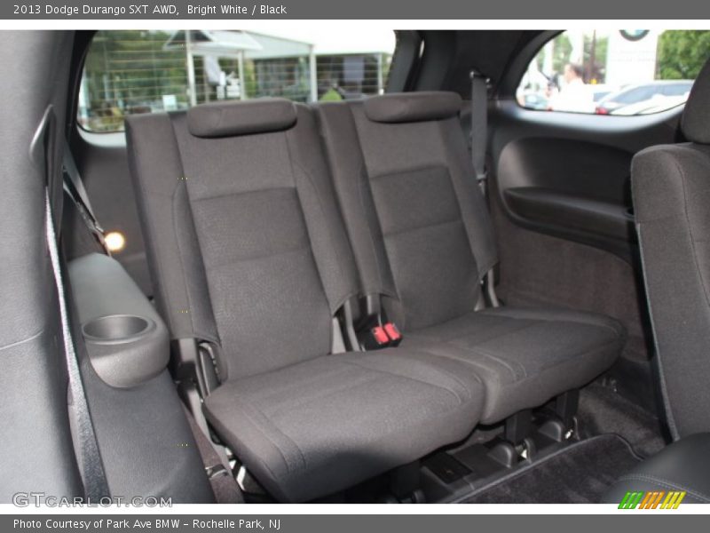 Bright White / Black 2013 Dodge Durango SXT AWD