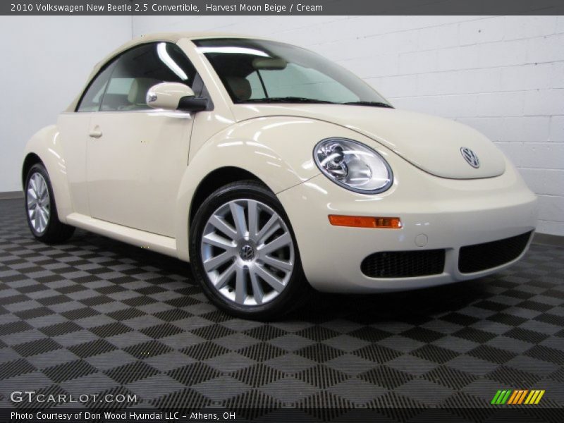 Harvest Moon Beige / Cream 2010 Volkswagen New Beetle 2.5 Convertible