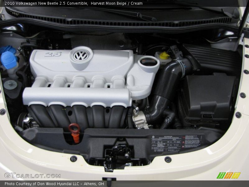 Harvest Moon Beige / Cream 2010 Volkswagen New Beetle 2.5 Convertible