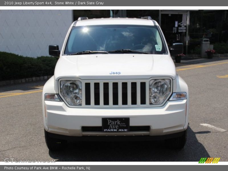 Stone White / Dark Slate Gray 2010 Jeep Liberty Sport 4x4