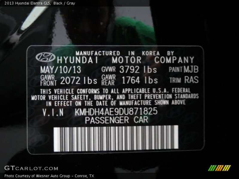 Black / Gray 2013 Hyundai Elantra GLS