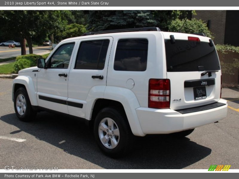 Stone White / Dark Slate Gray 2010 Jeep Liberty Sport 4x4