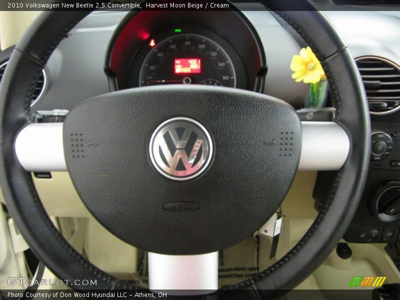 Harvest Moon Beige / Cream 2010 Volkswagen New Beetle 2.5 Convertible